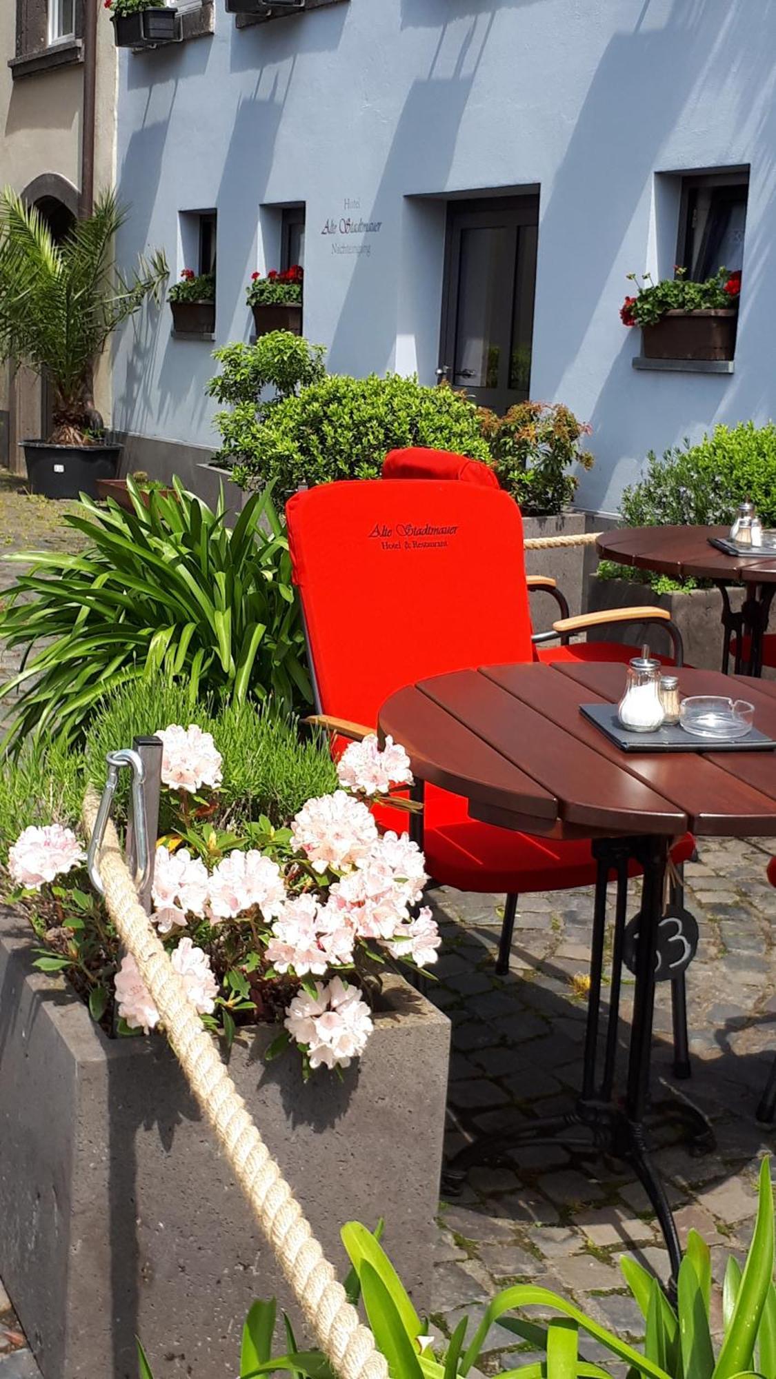Hotel Restaurant Alte Stadtmauer Beilstein  Exterior photo